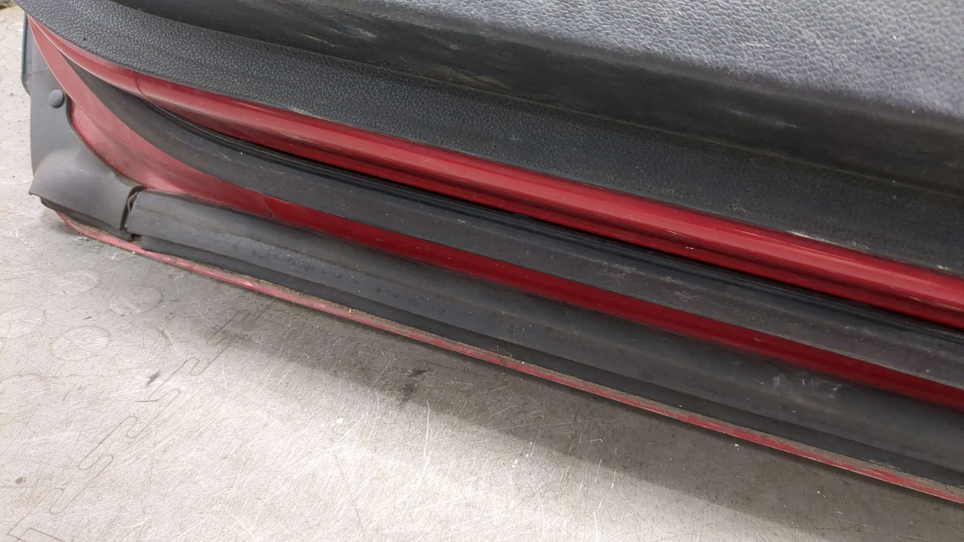 Дверь передняя правая