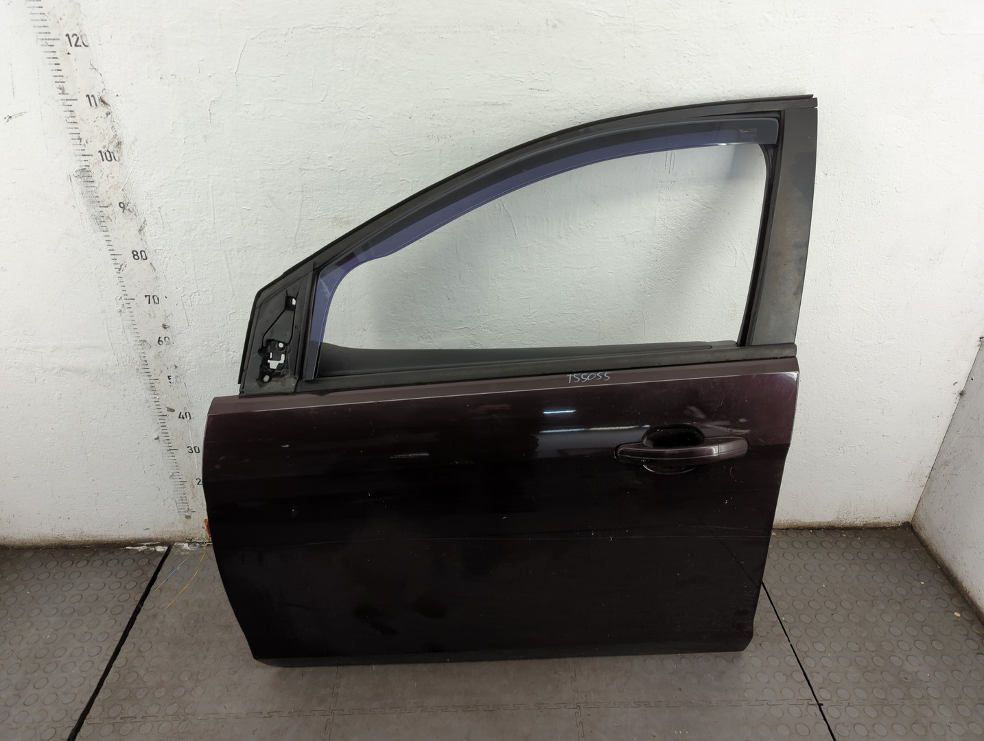 Дверь передняя левая
