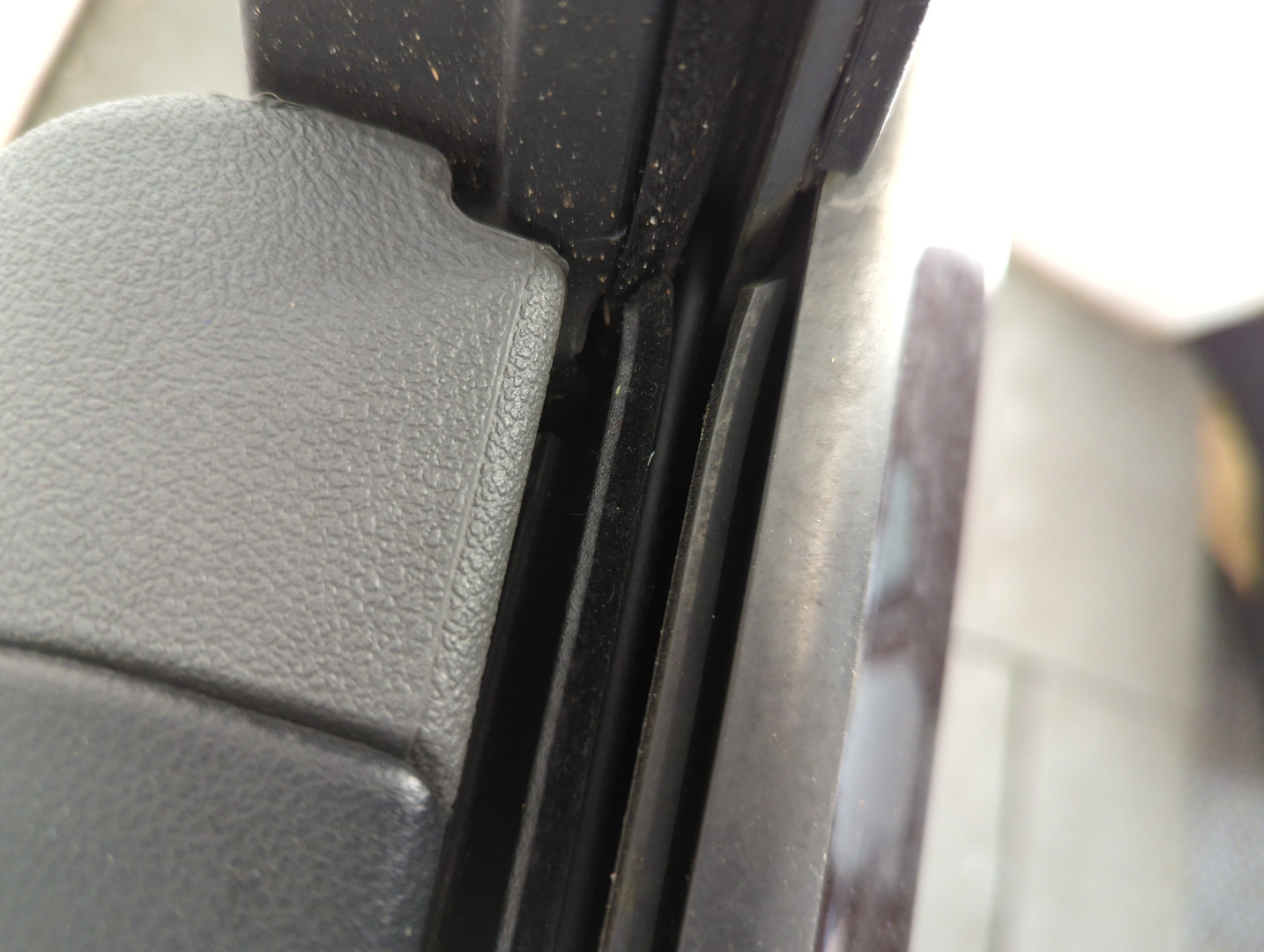 Дверь передняя левая