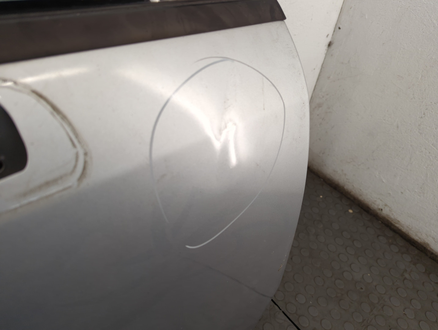 Дверь передняя правая