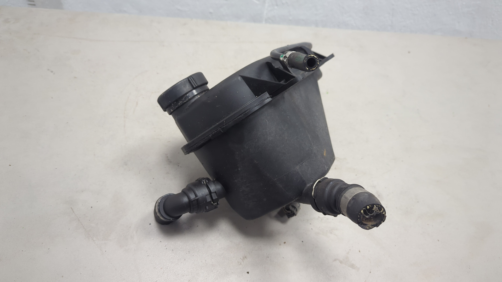 Бачок расширительный