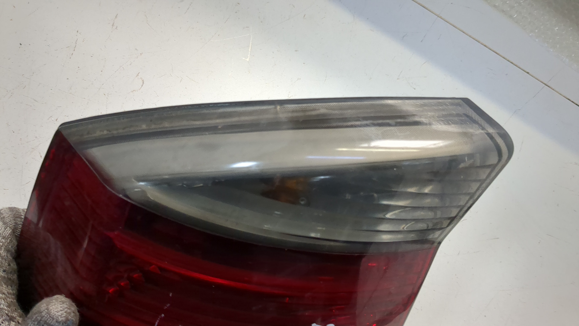 Фонарь задний левый