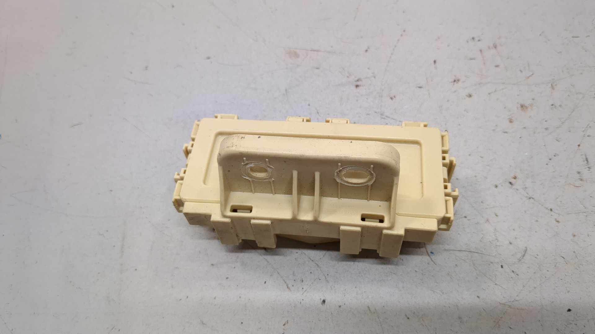 Блок предохранителей