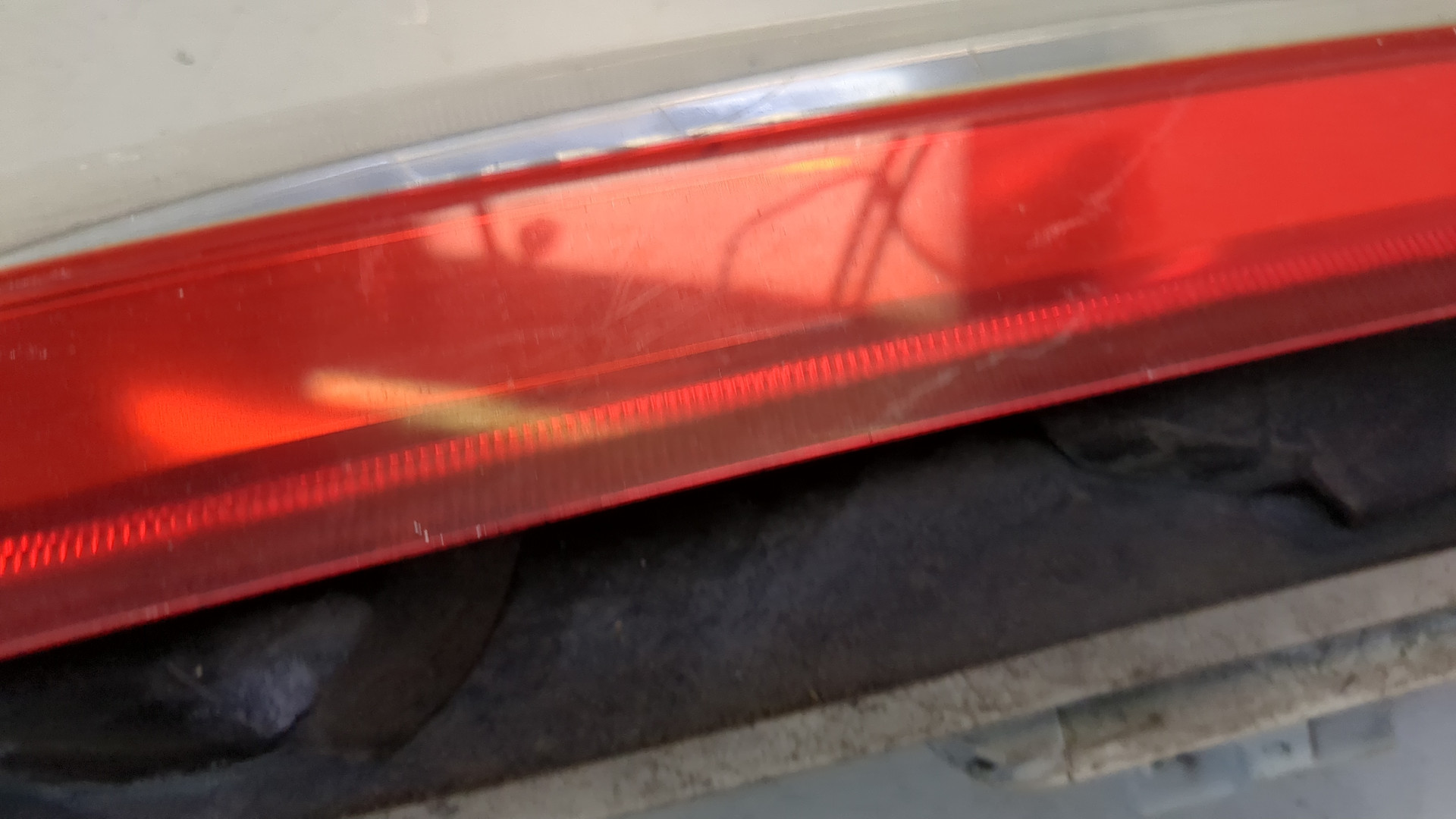 Фонарь задний правый