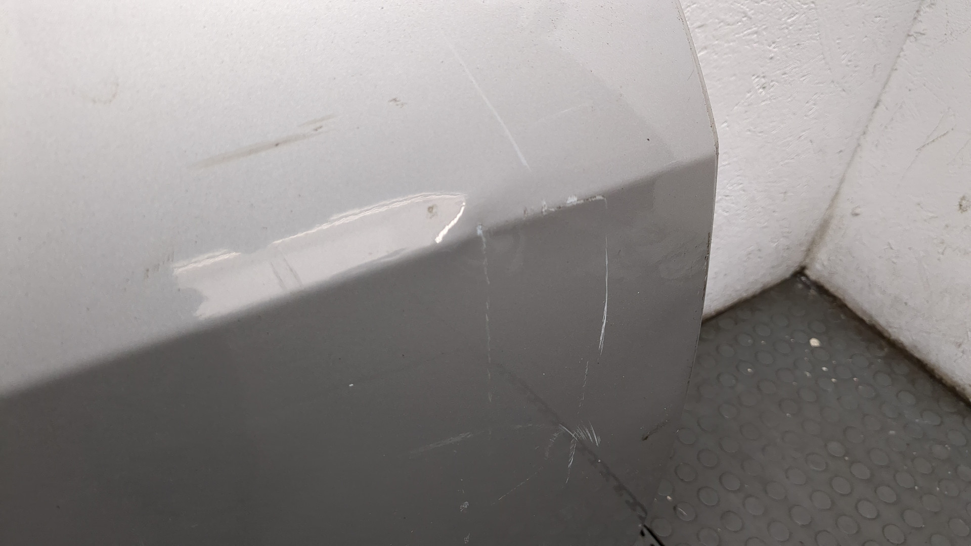 Дверь задняя правая