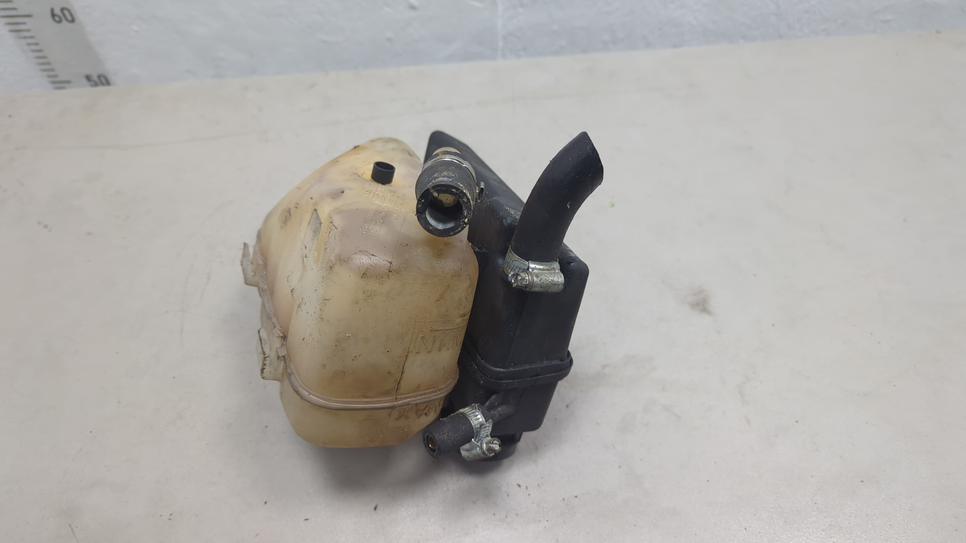 Бачок расширительный