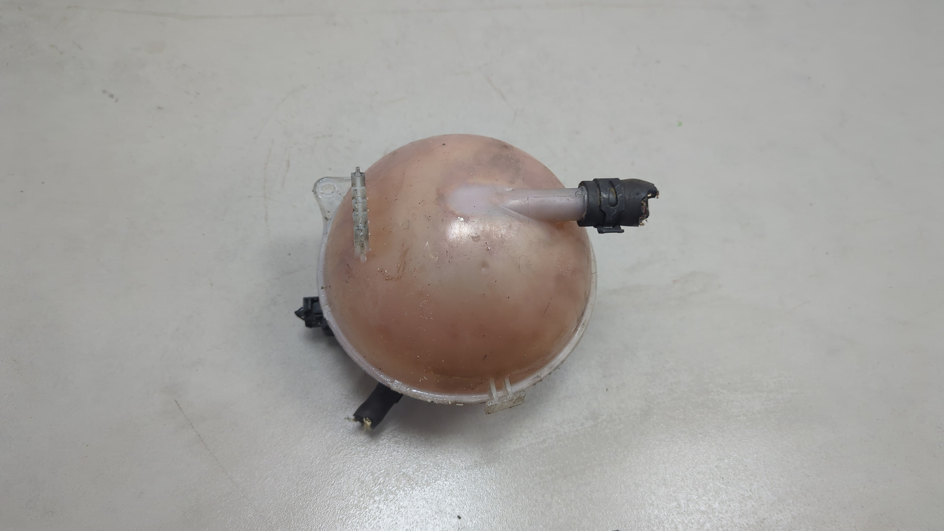 Бачок расширительный