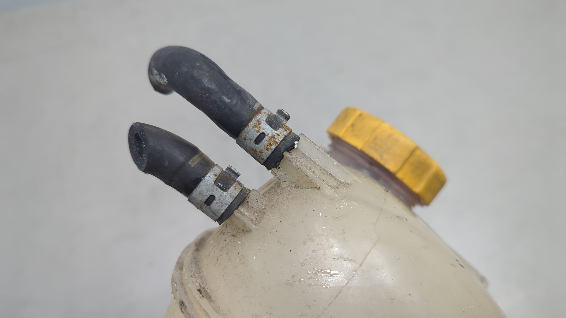 Бачок расширительный