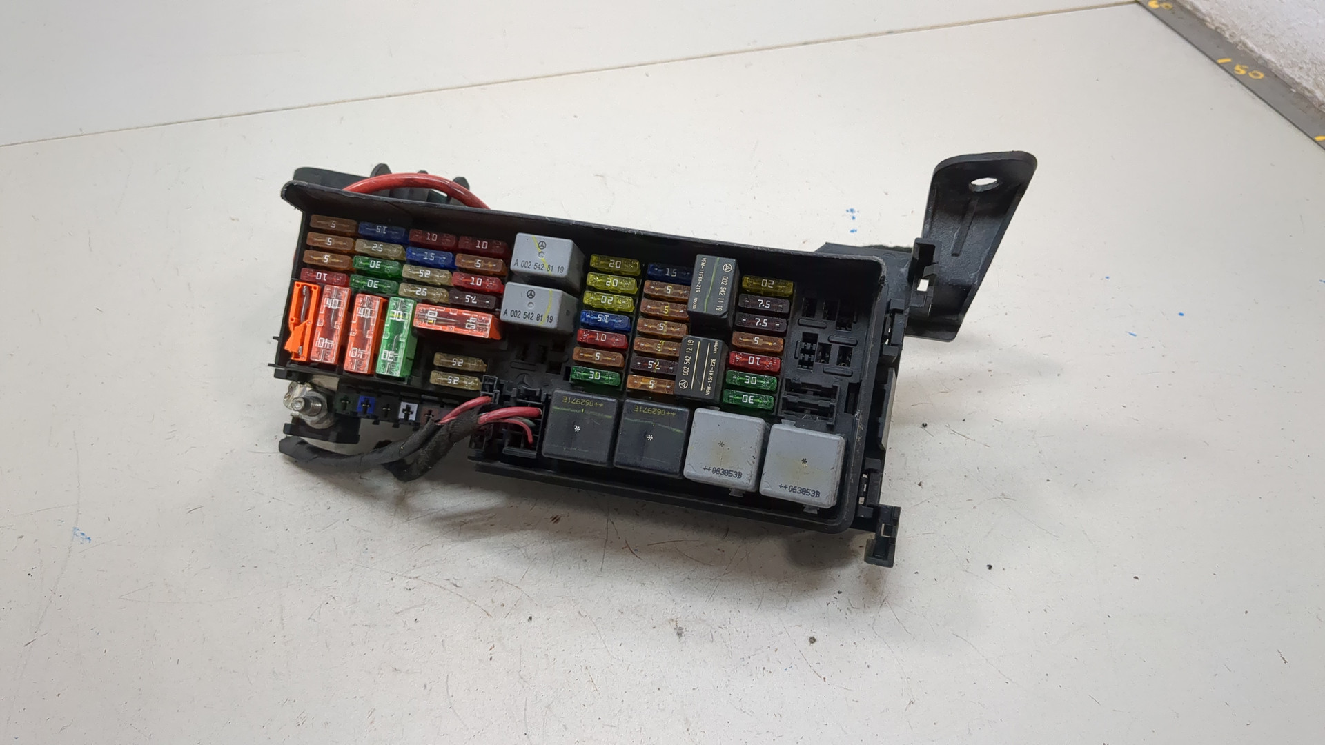 Блок предохранителей