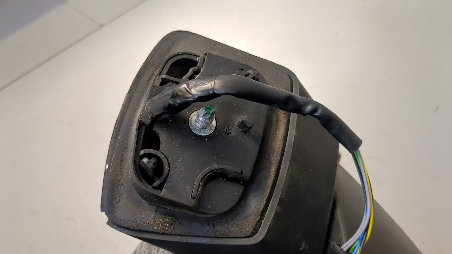 Зеркало правое электрическое