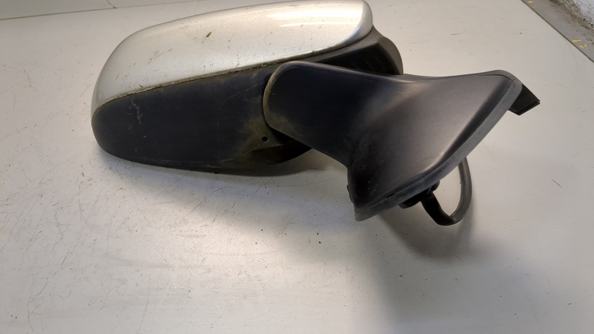 Зеркало правое электрическое