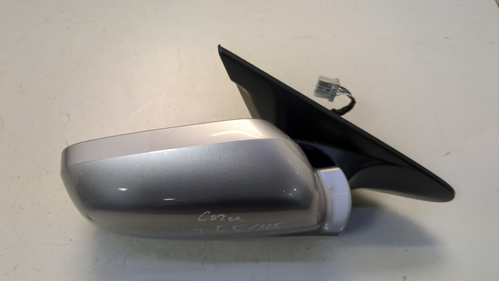 Зеркало правое электрическое