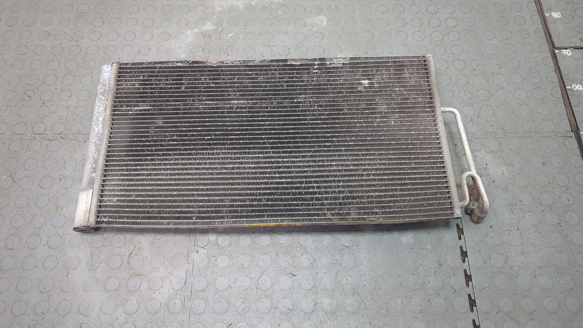 Радиатор кондиционера / конденсер