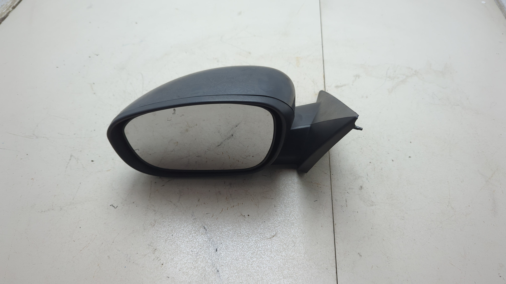 Зеркало левое электрическое