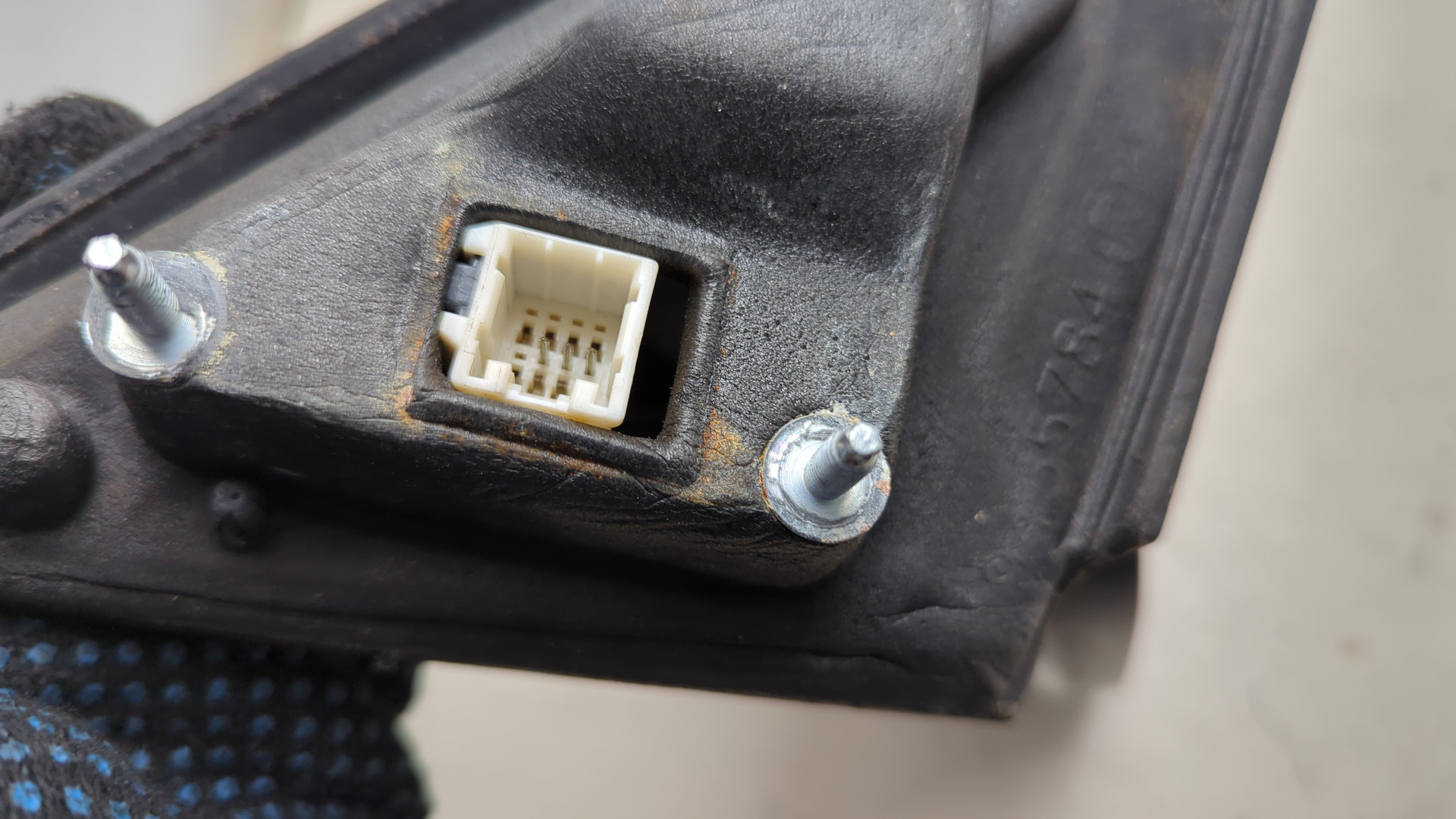 Зеркало правое электрическое