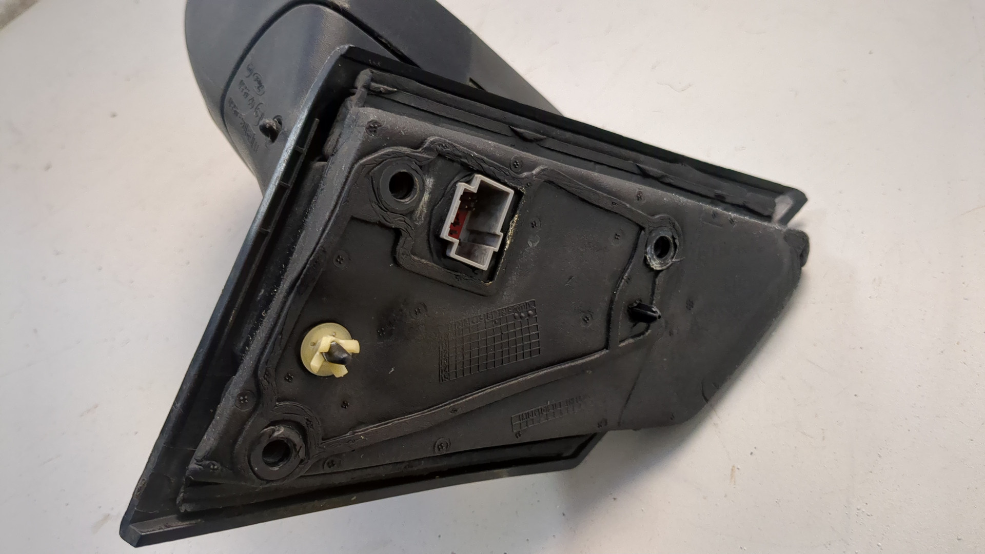 Зеркало левое электрическое