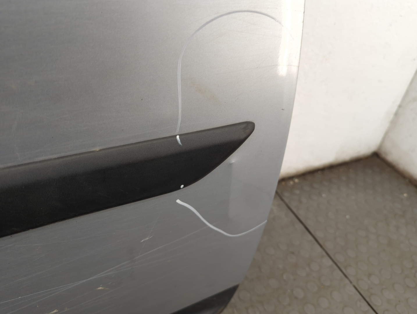 Дверь передняя правая