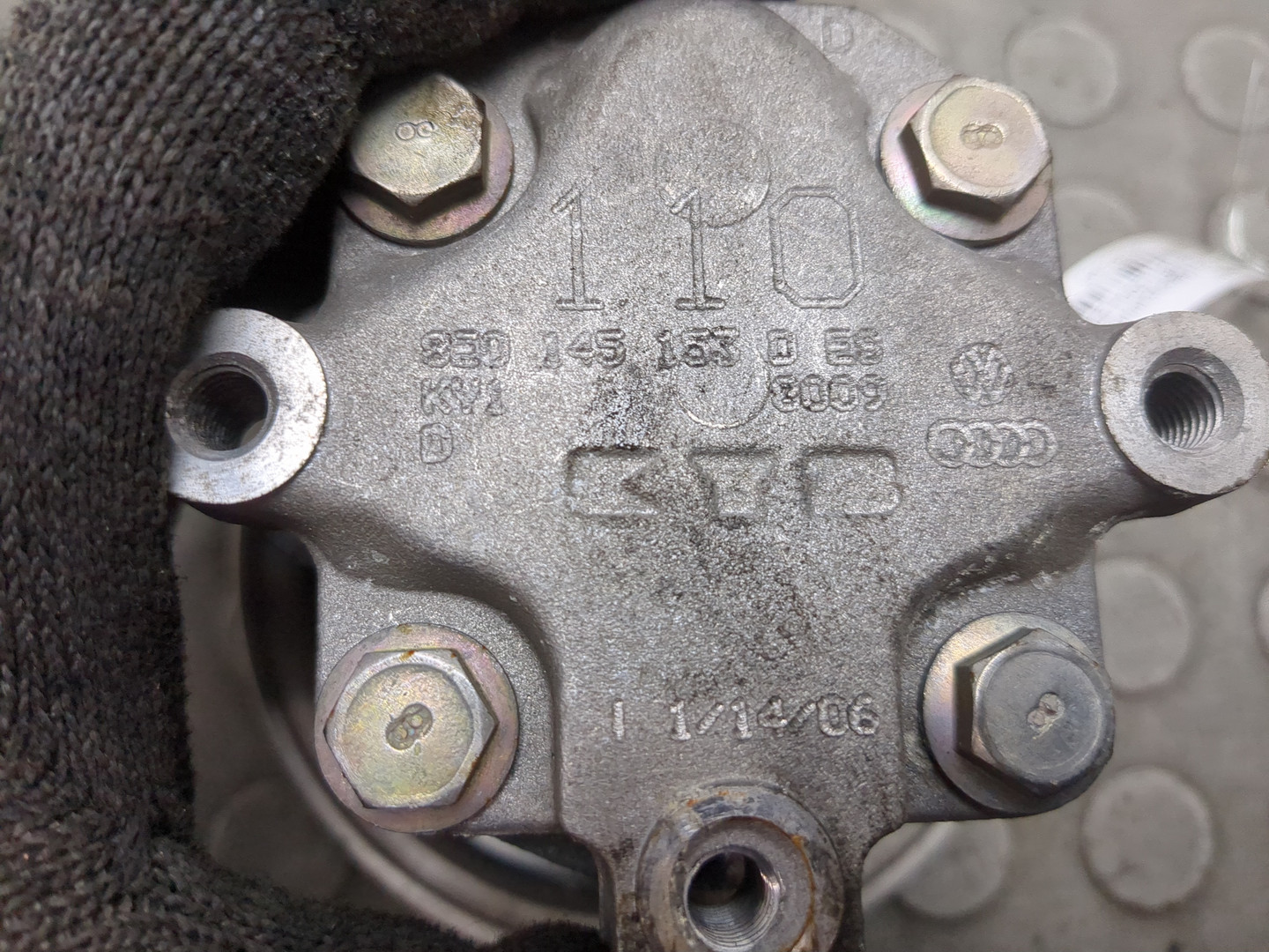 Насос ГУР (гидроусилитель руля)