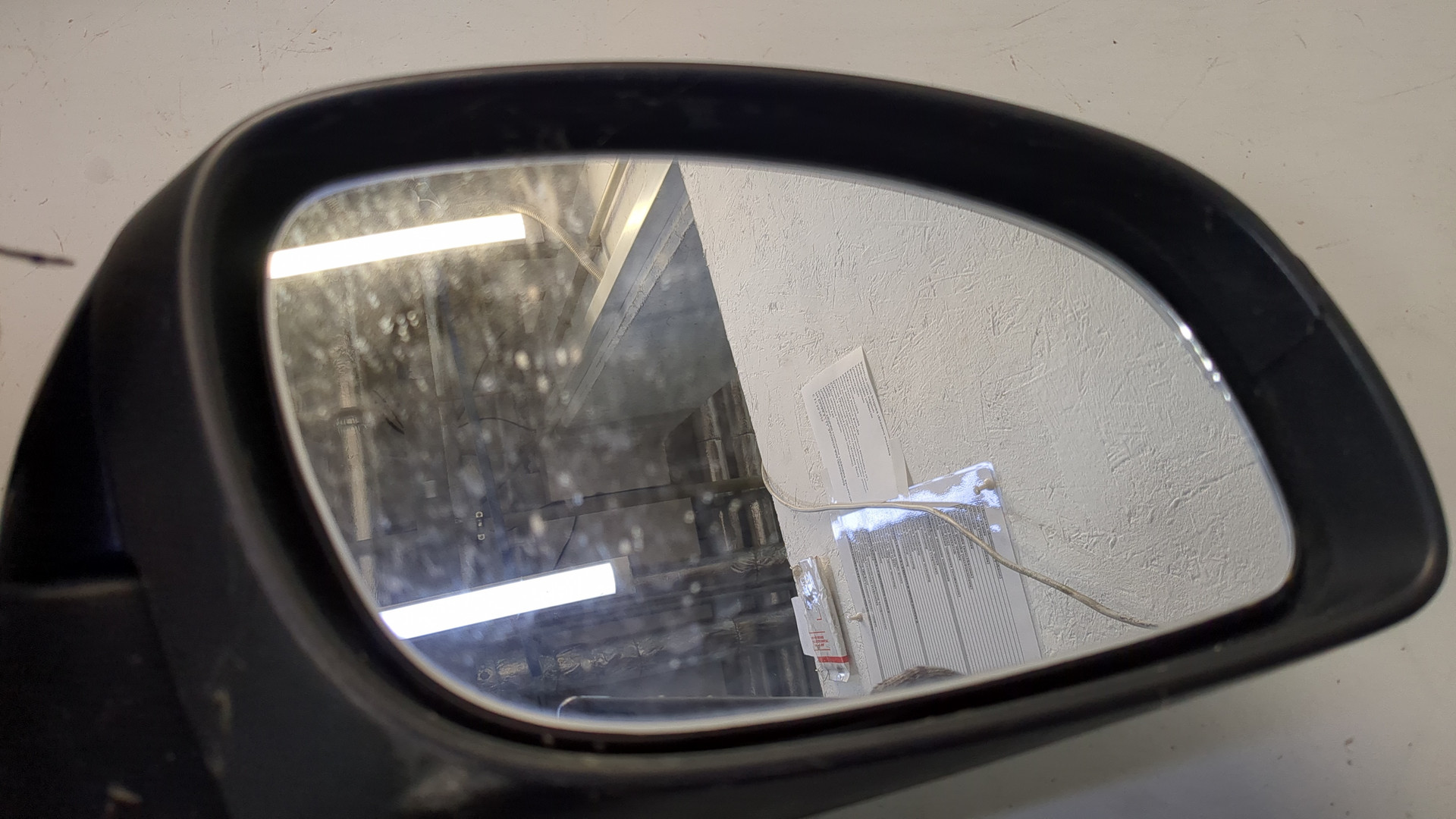 Зеркало правое электрическое