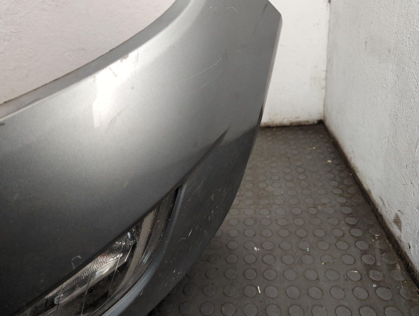 Бампер передний