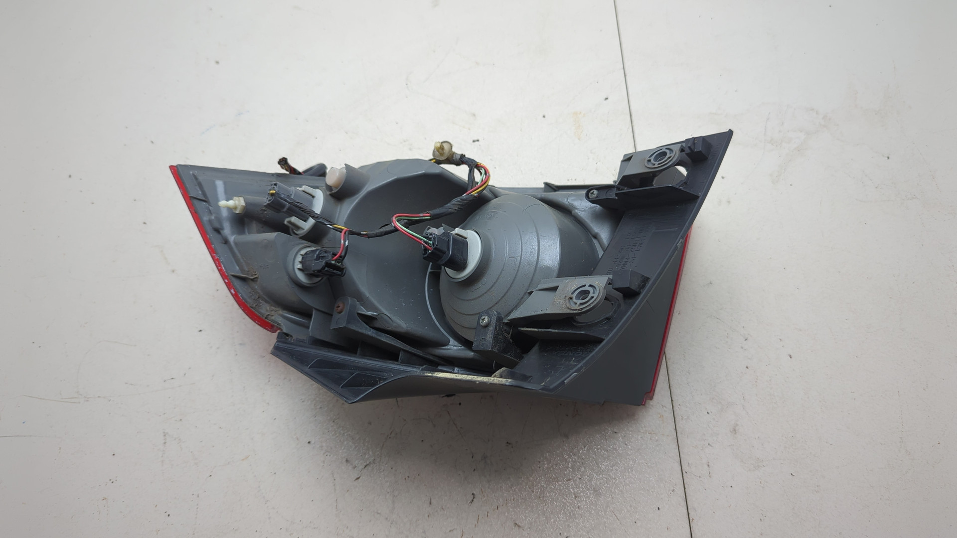 Фонарь задний левый