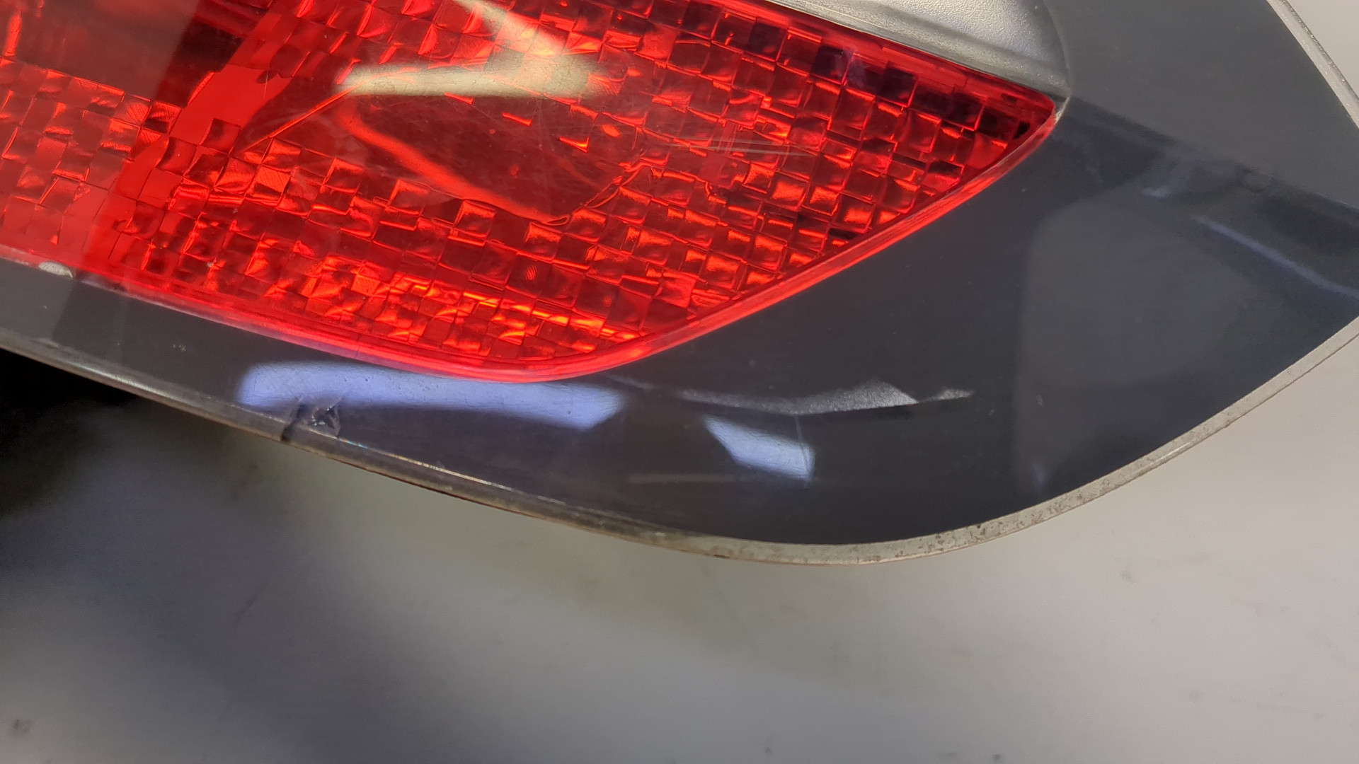 Фонарь задний правый