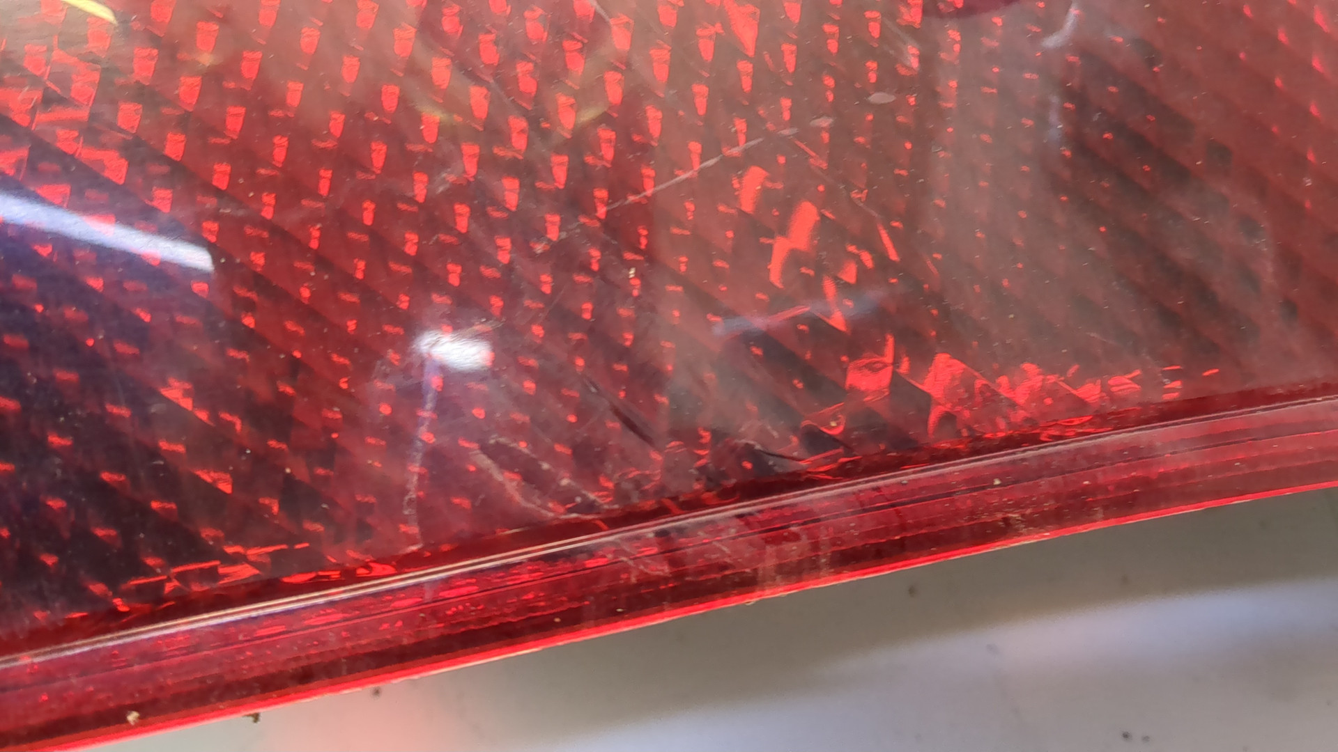 Фонарь задний правый