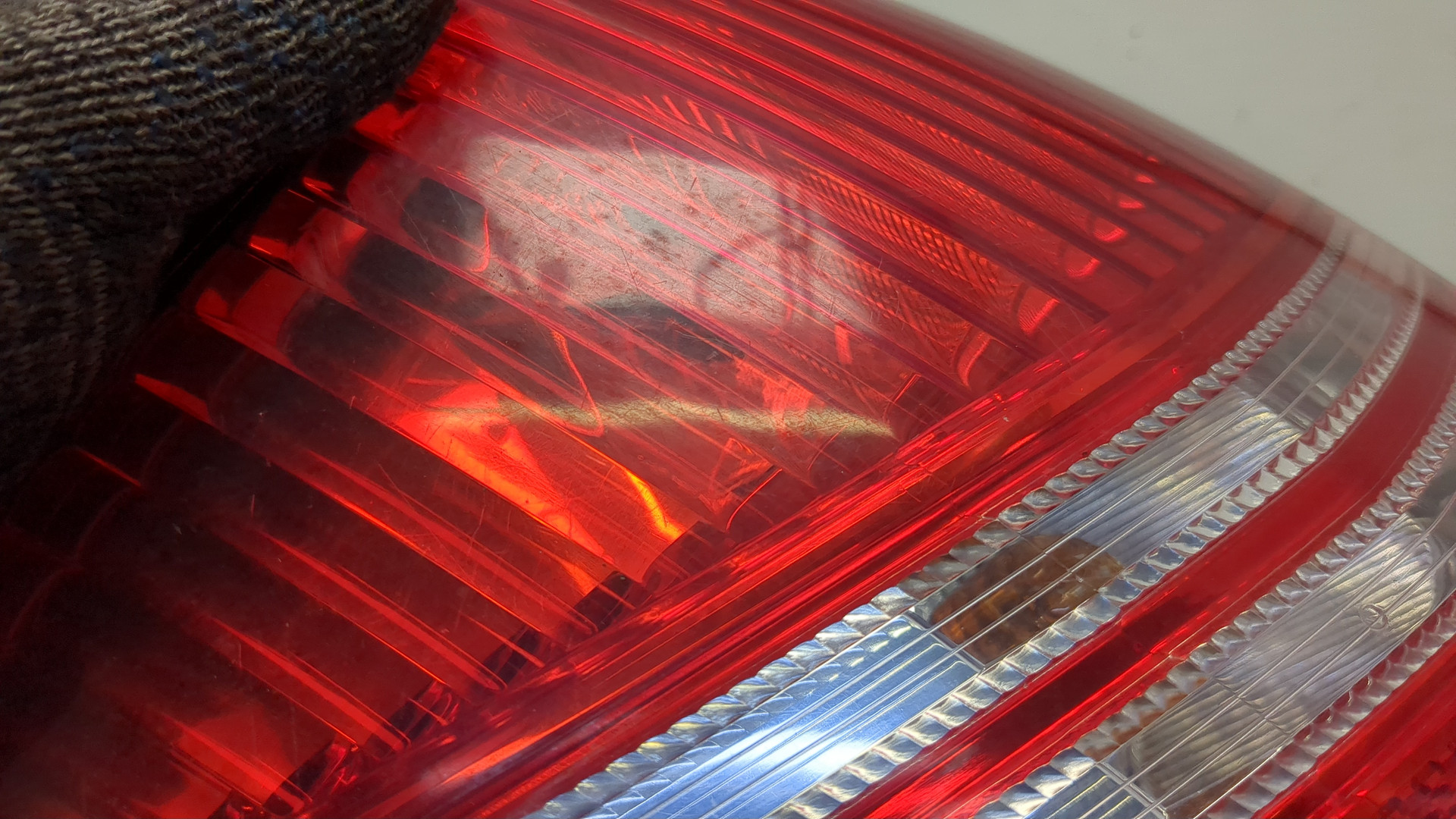 Фонарь задний левый