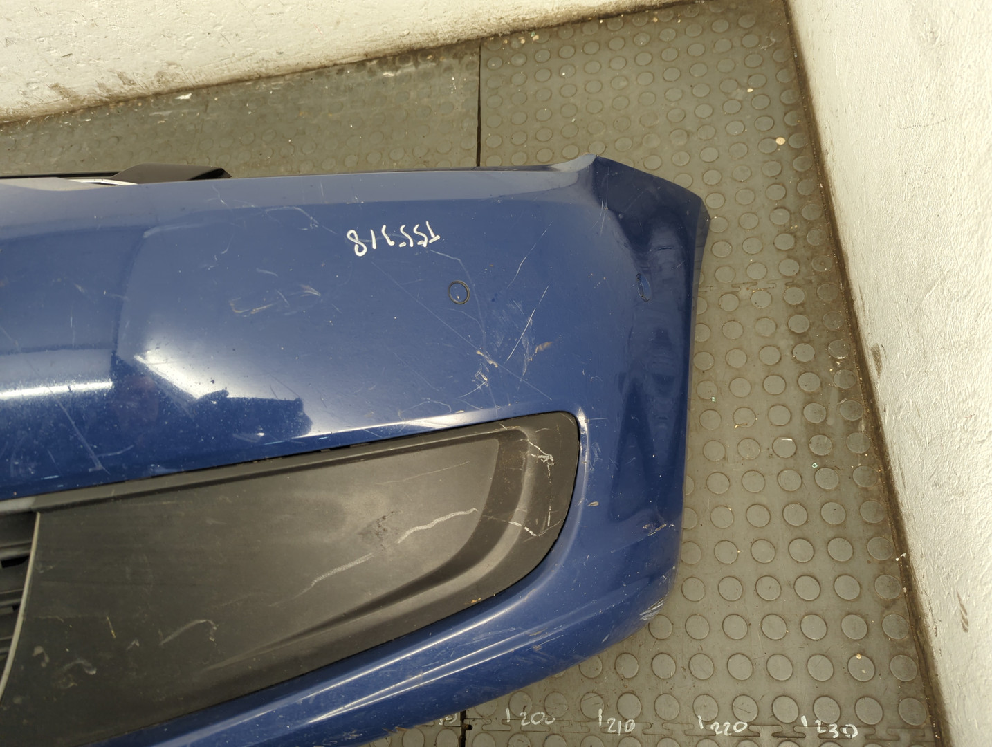 Бампер передний