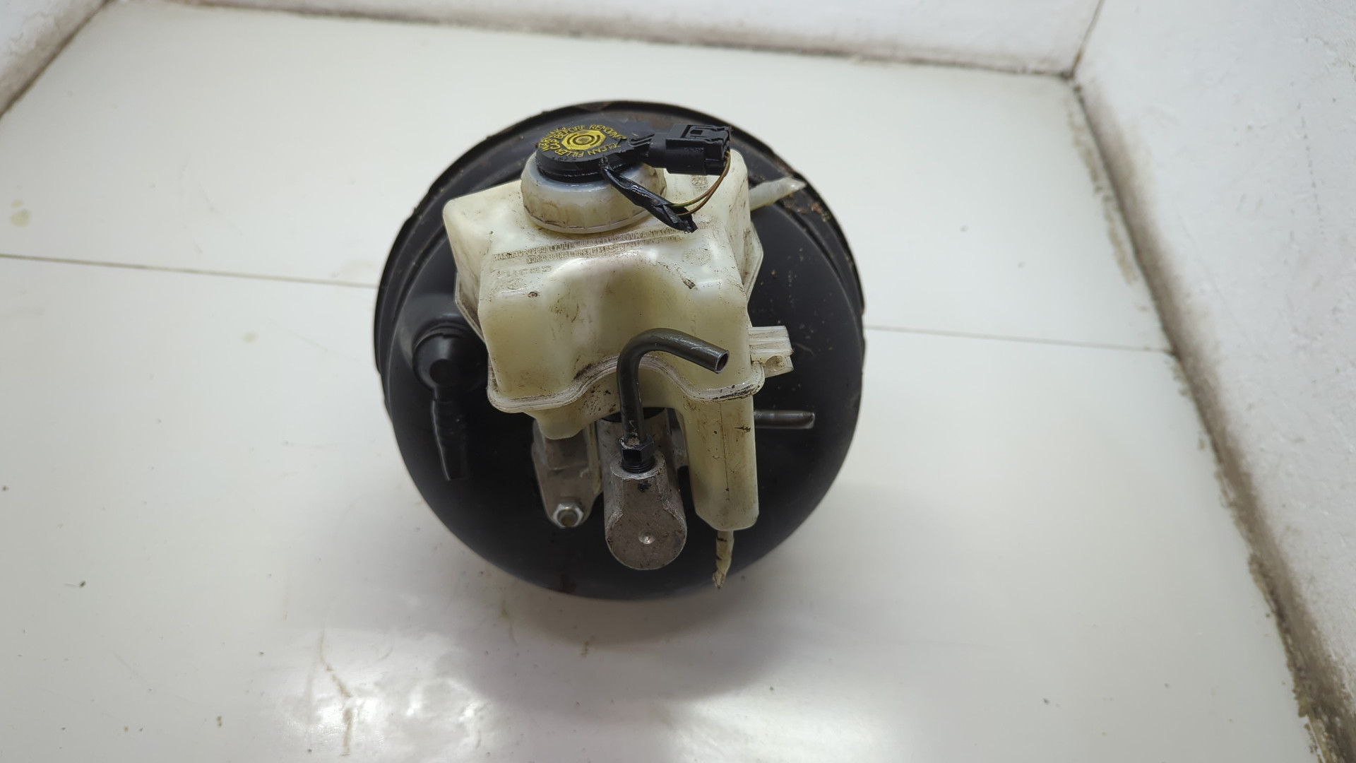 Цилиндр тормозной главный