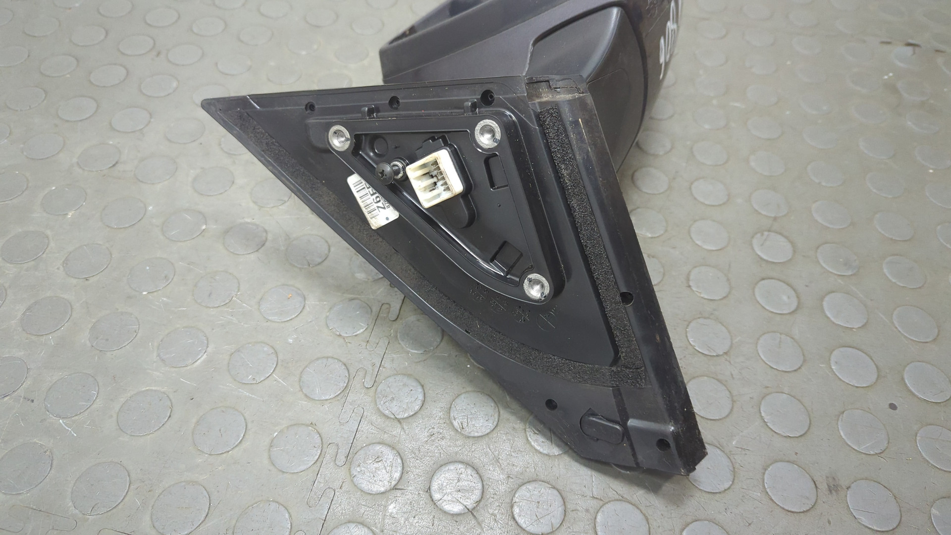 Зеркало правое электрическое