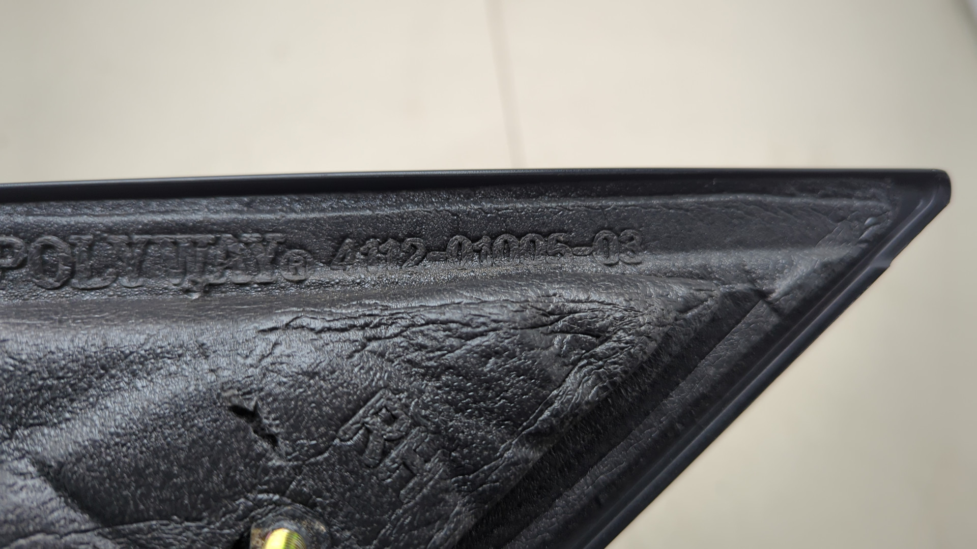 Зеркало правое электрическое