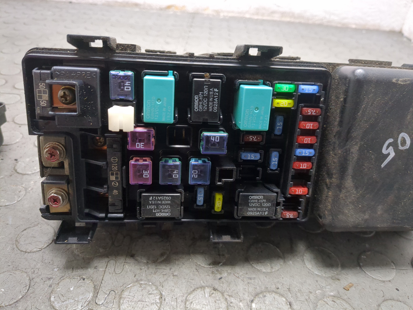 Блок предохранителей