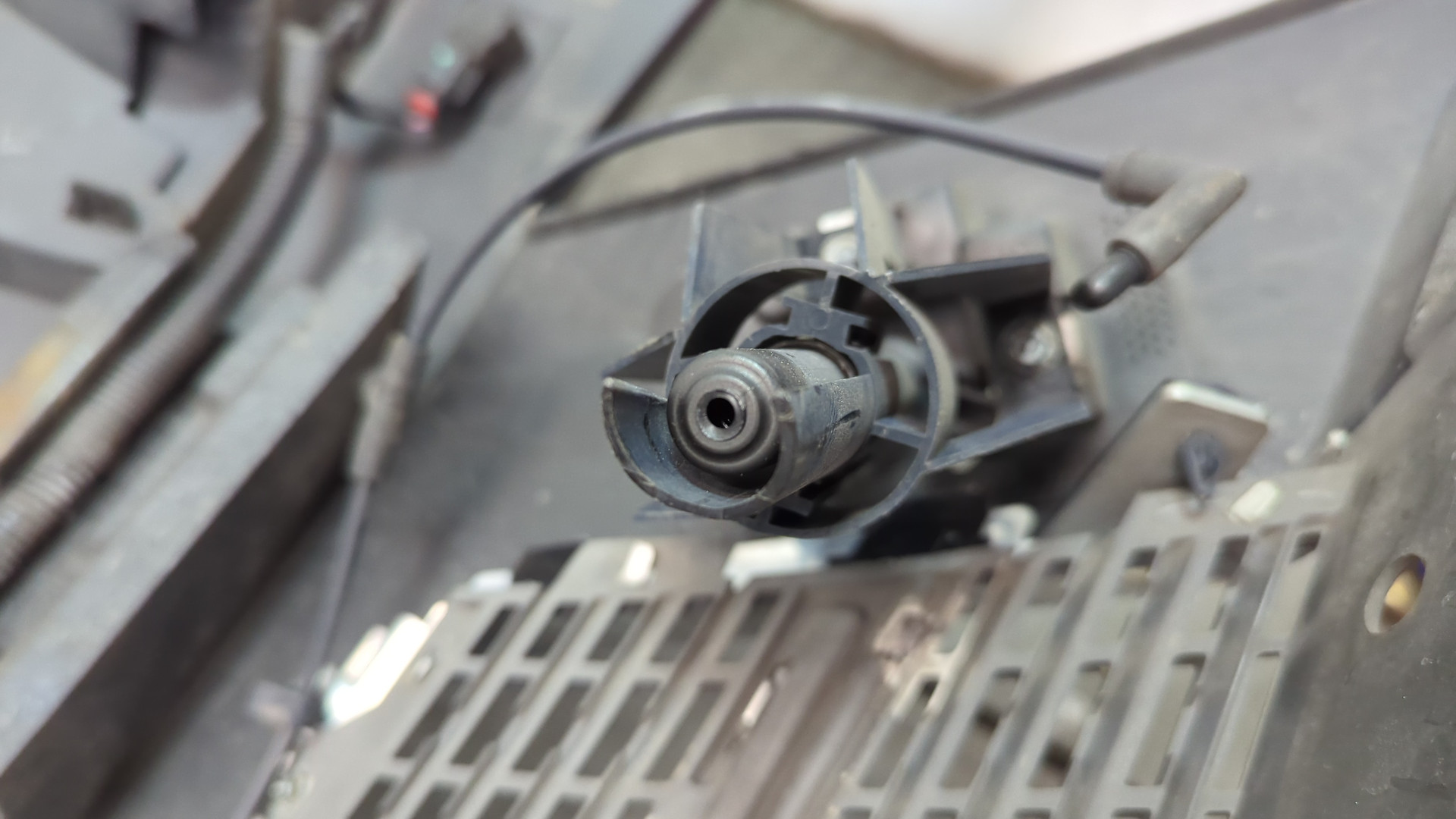 Бампер передний