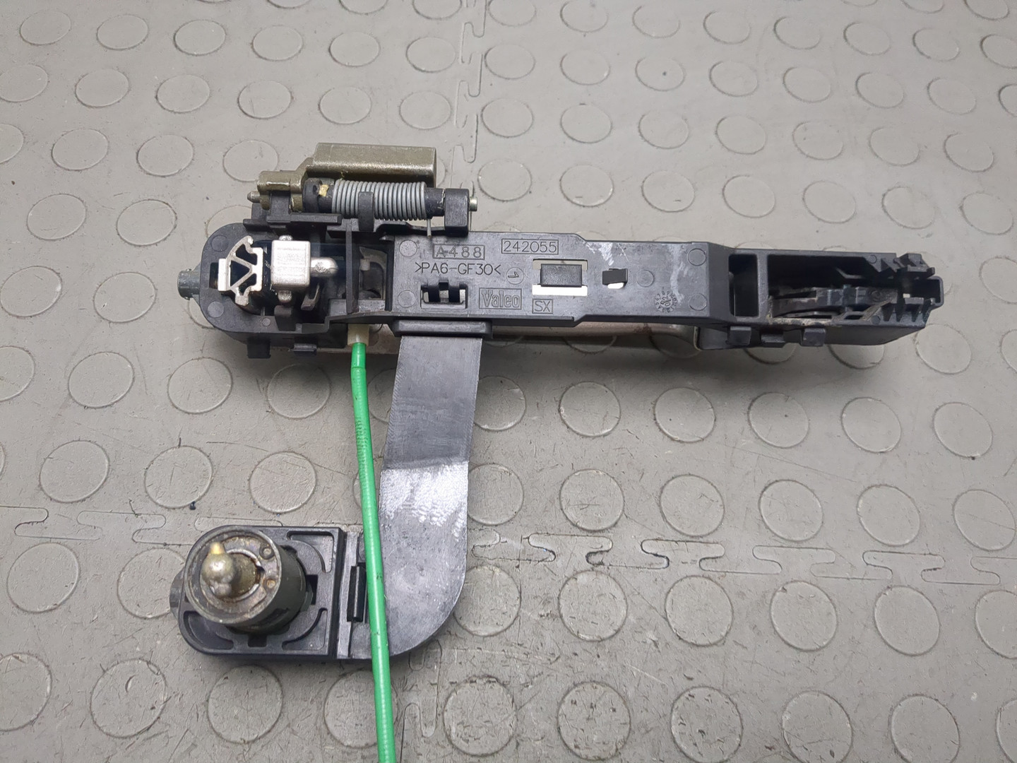 Ручка двери наружная