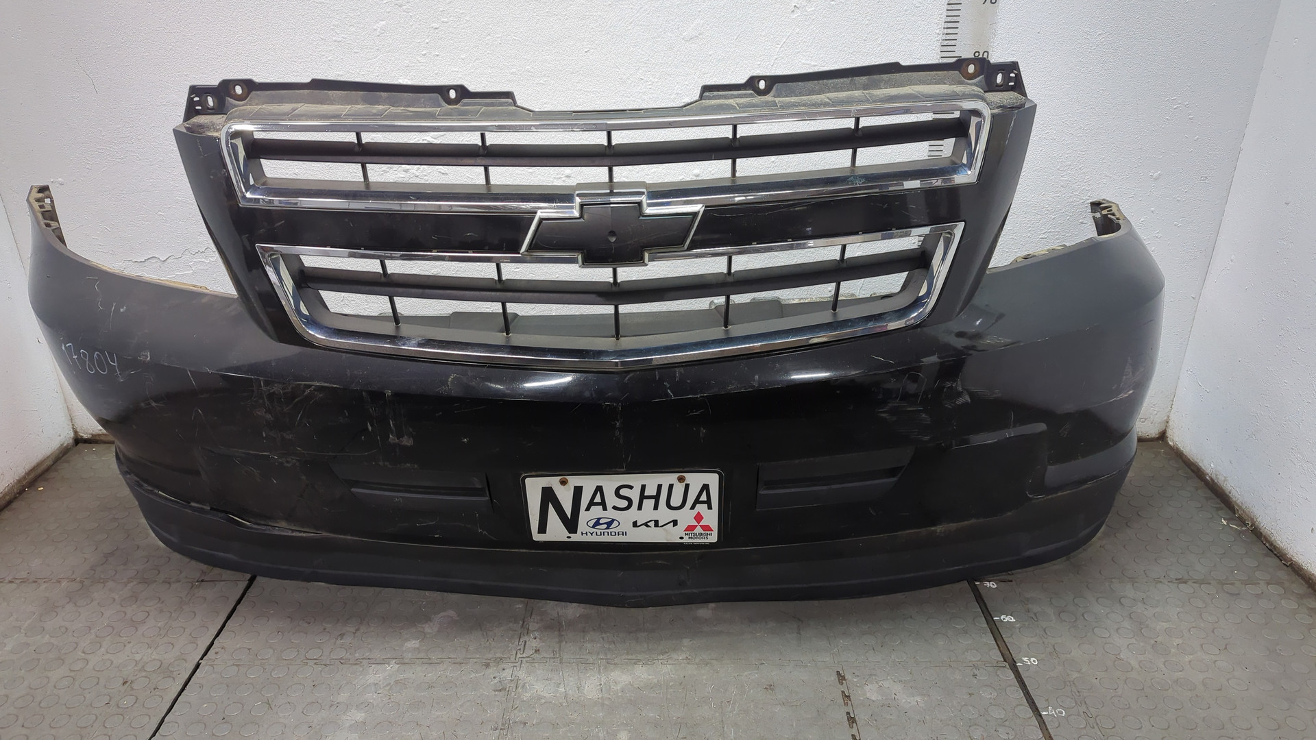 Бампер передний