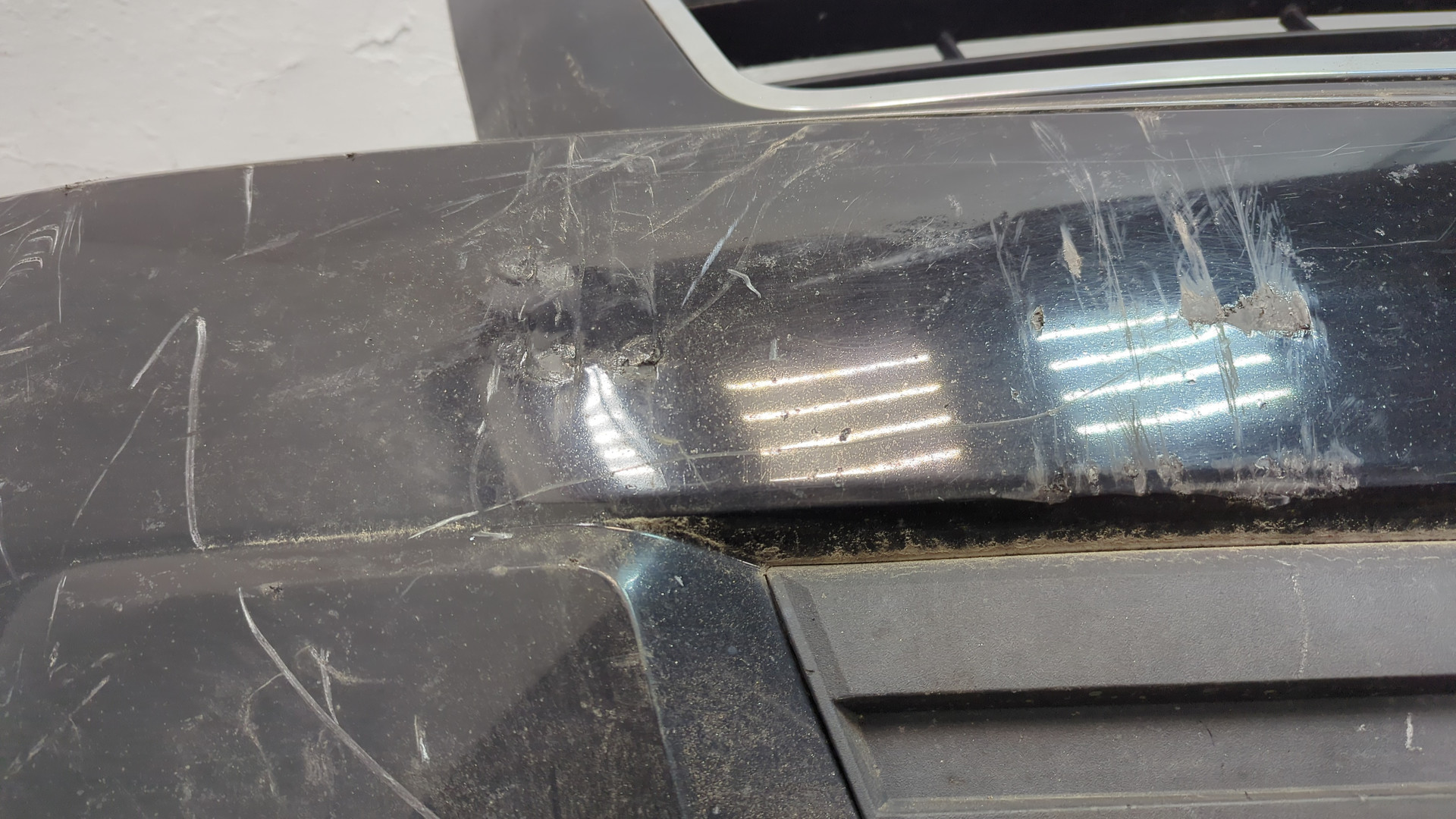 Бампер передний