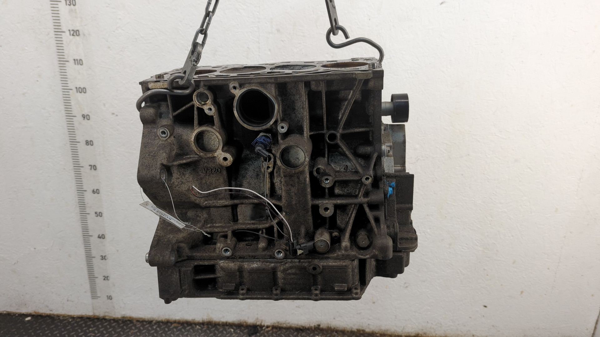 Блок двигателя