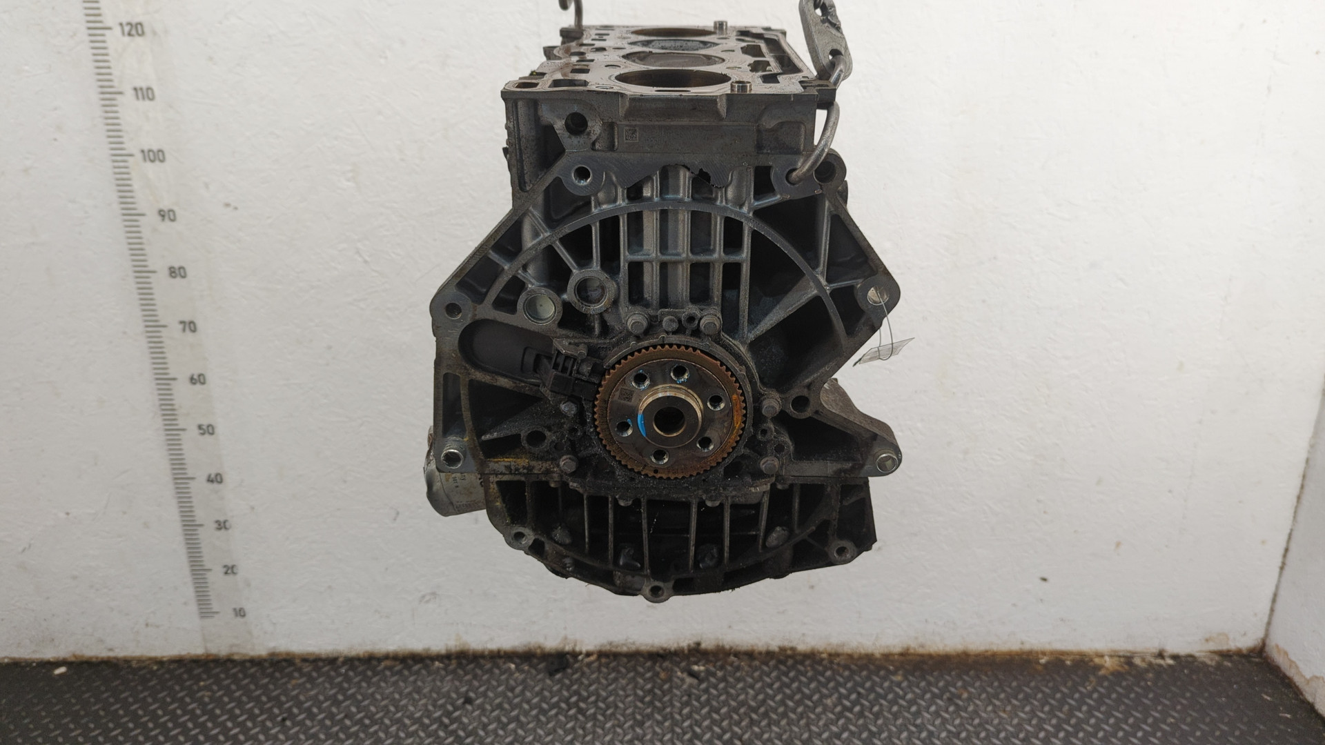 Блок двигателя