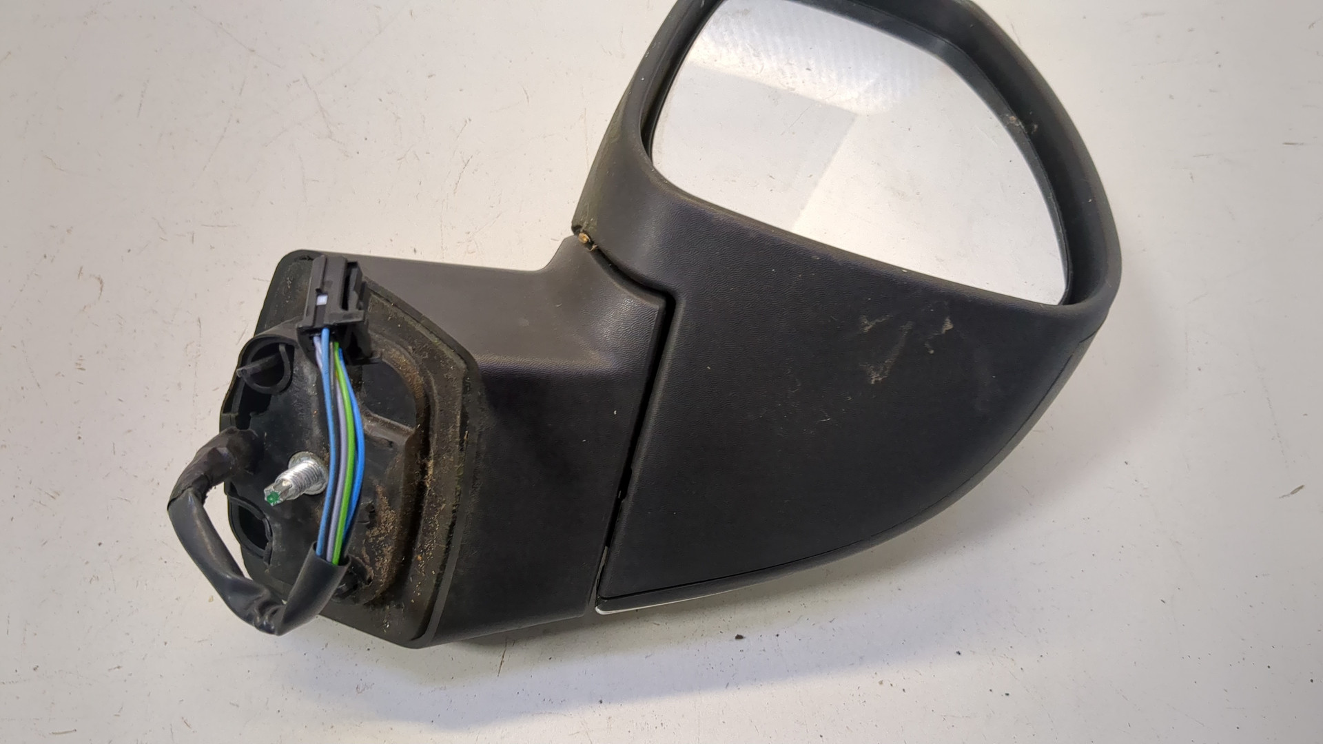 Зеркало левое электрическое