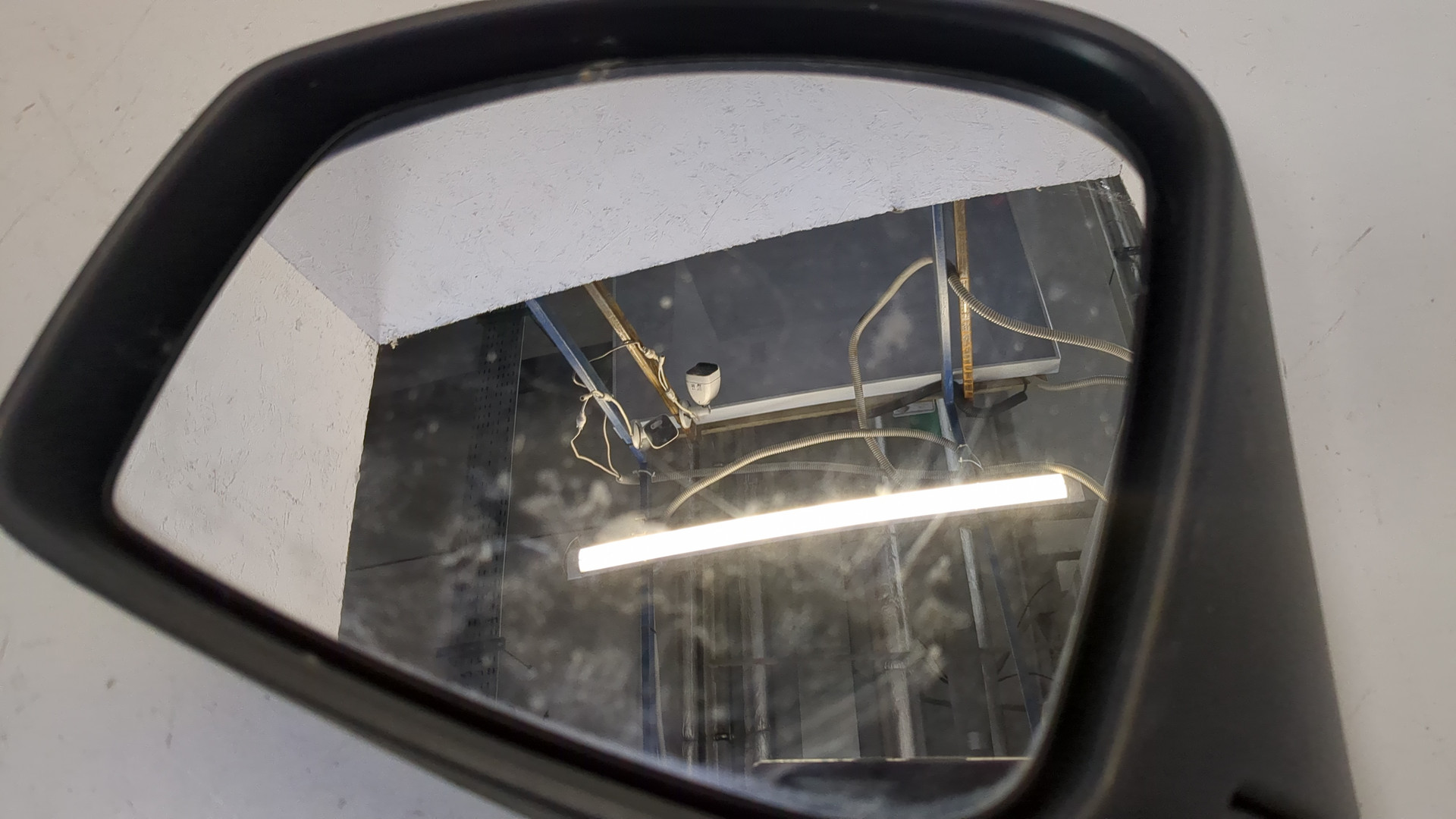 Зеркало левое электрическое