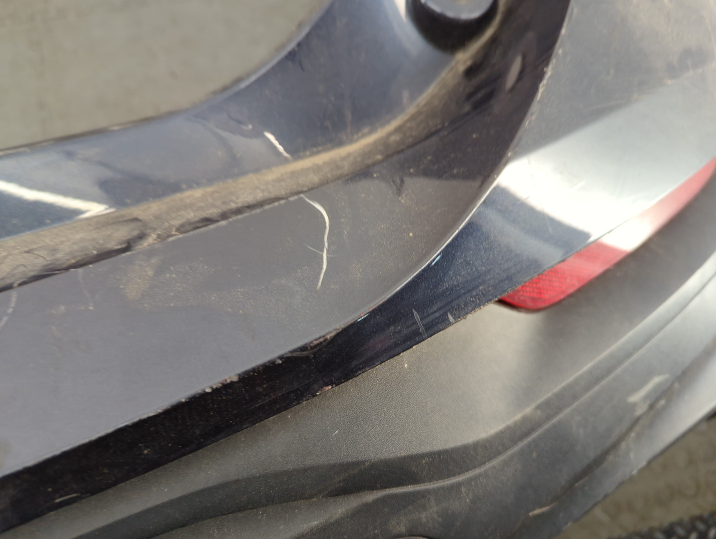 Бампер задний