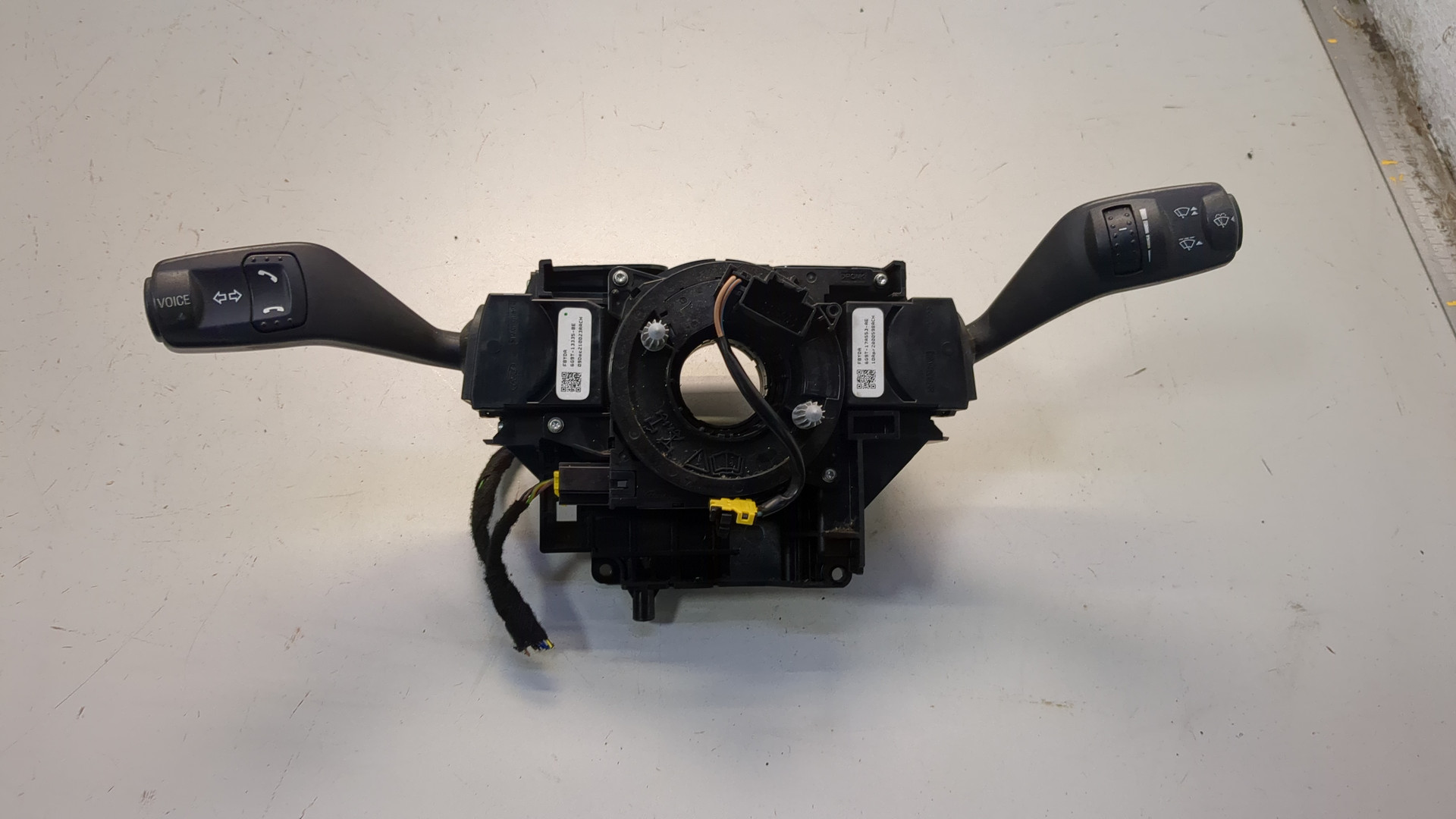 Переключатель подрулевой