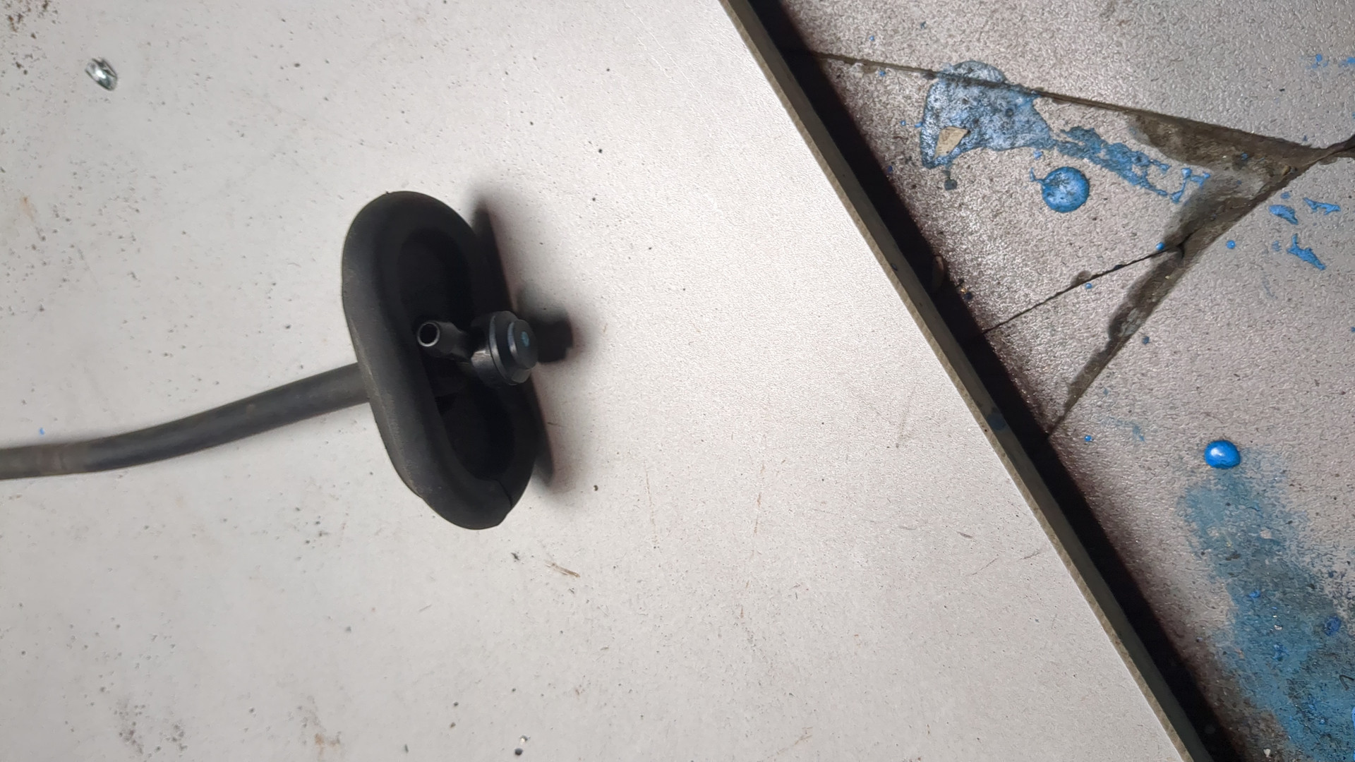 Форсунка омывателя лобового стекла