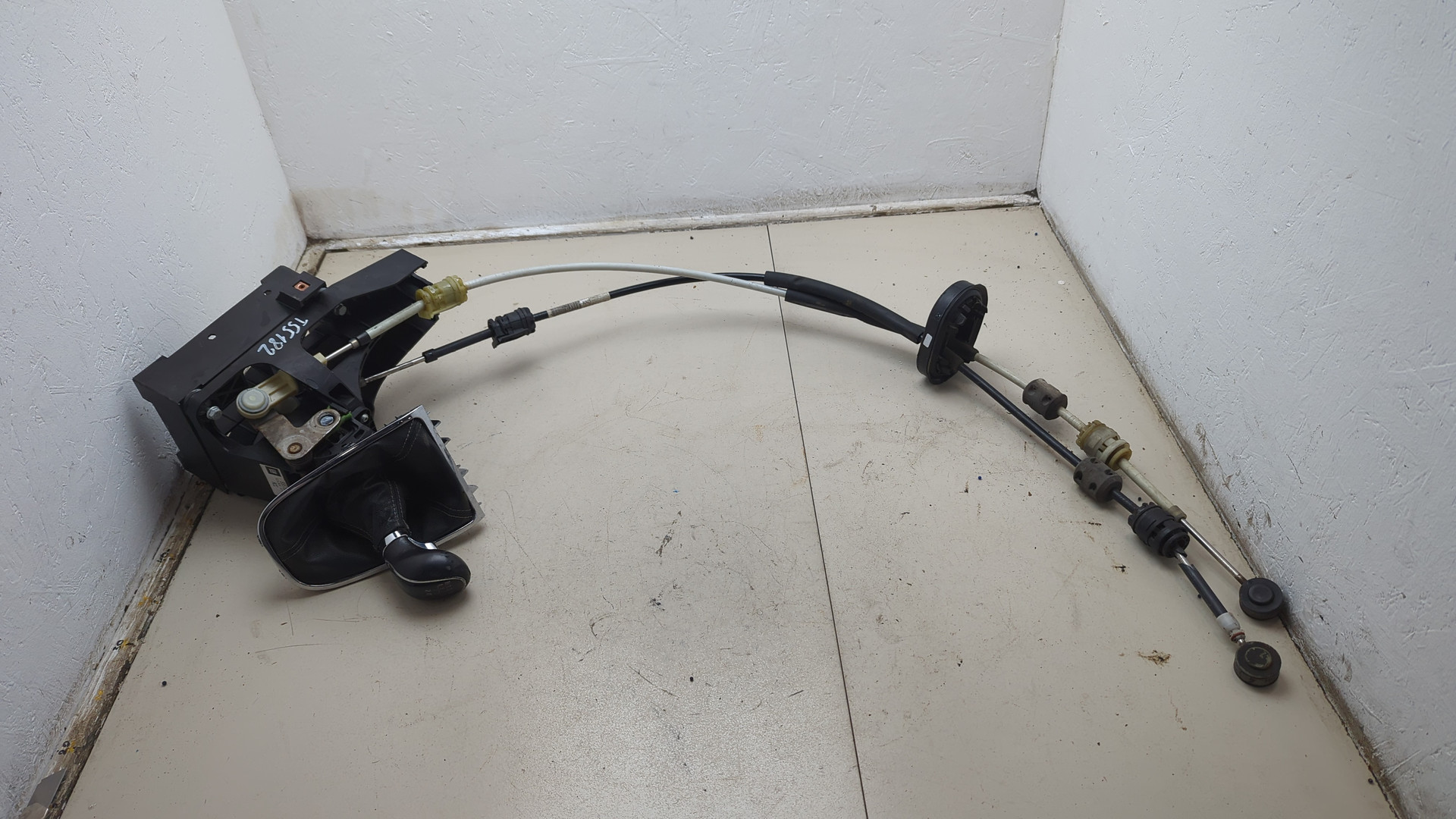 Кулиса МКПП / АКПП