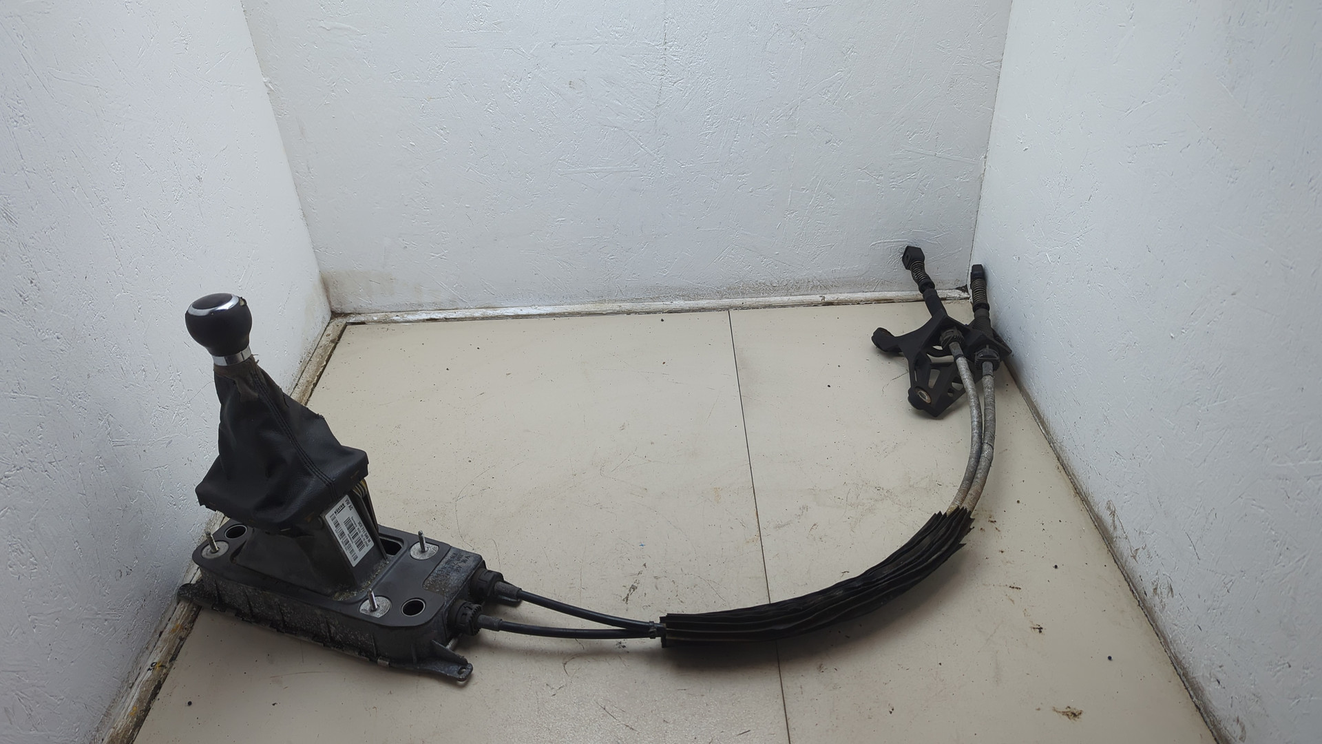 Кулиса МКПП / АКПП