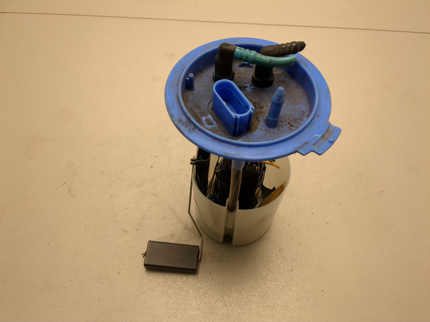 Насос топливный электрический