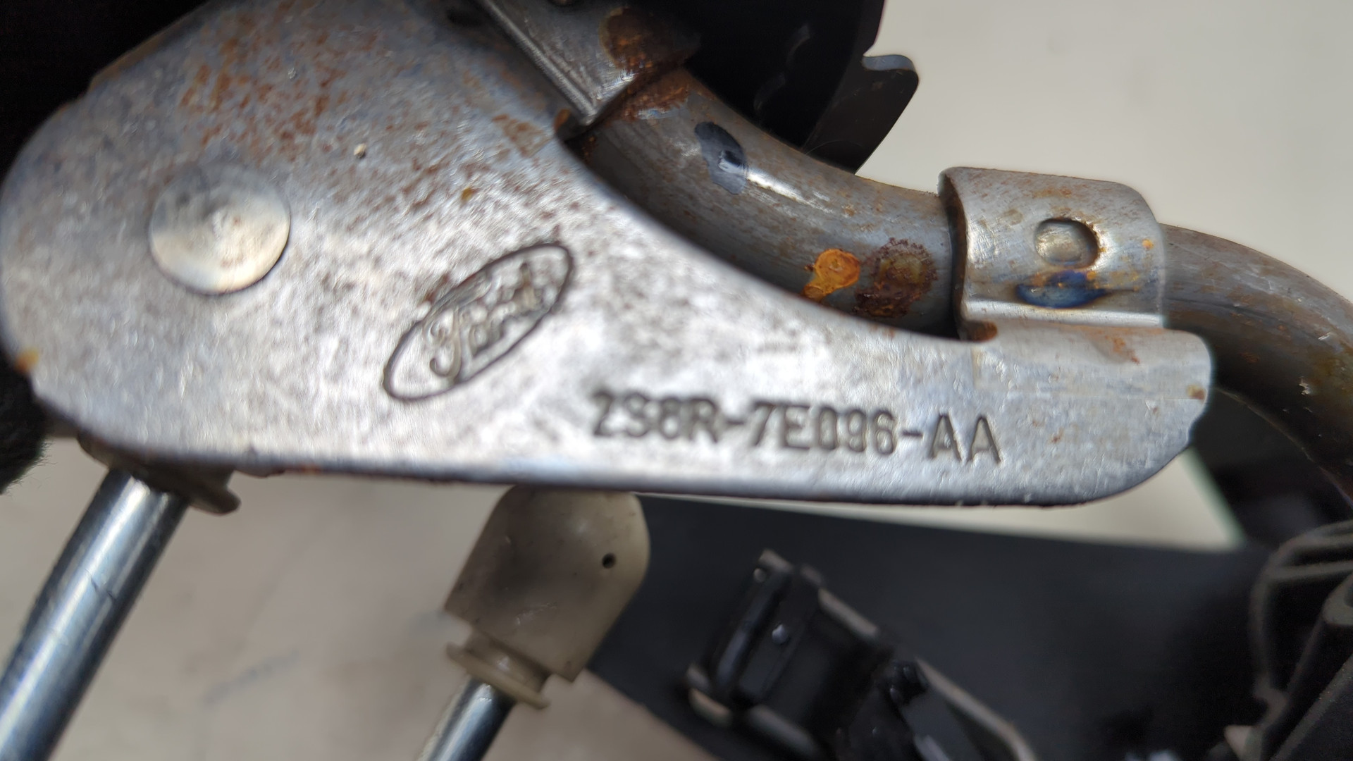 Кулиса МКПП / АКПП