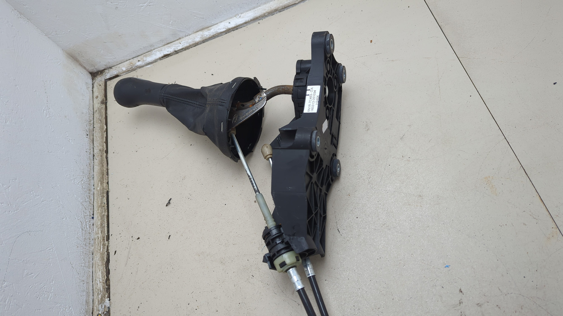 Кулиса МКПП / АКПП