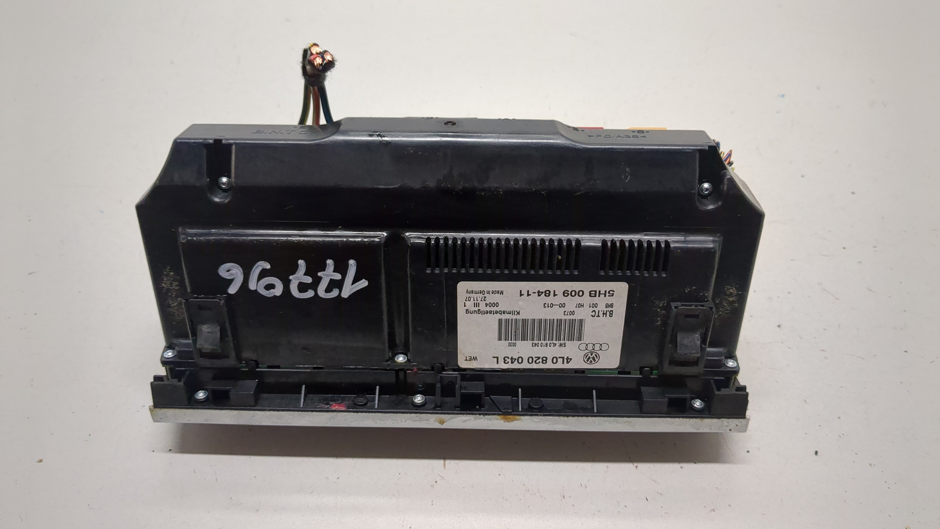 Переключатель отопителя